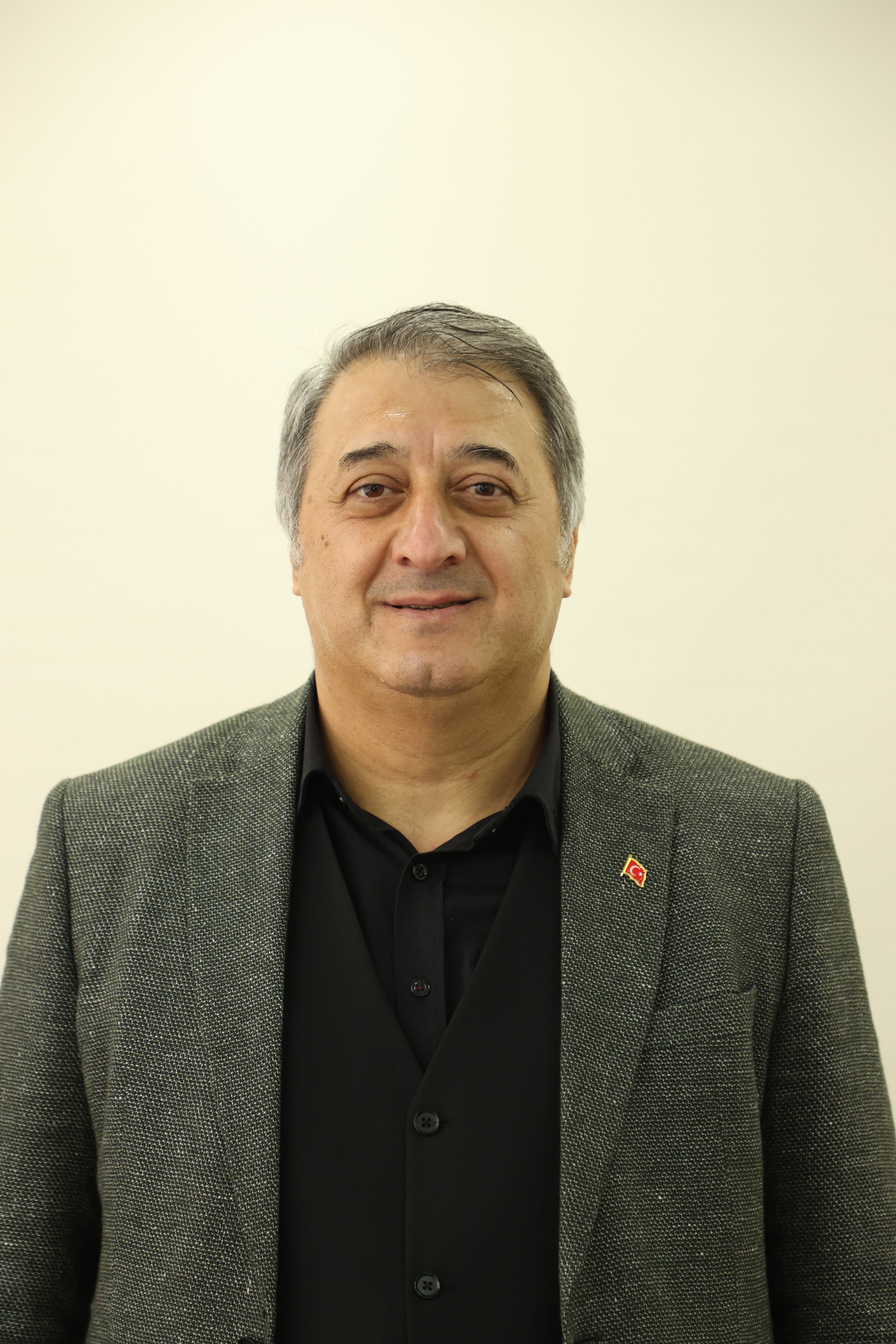 ozcan-salim